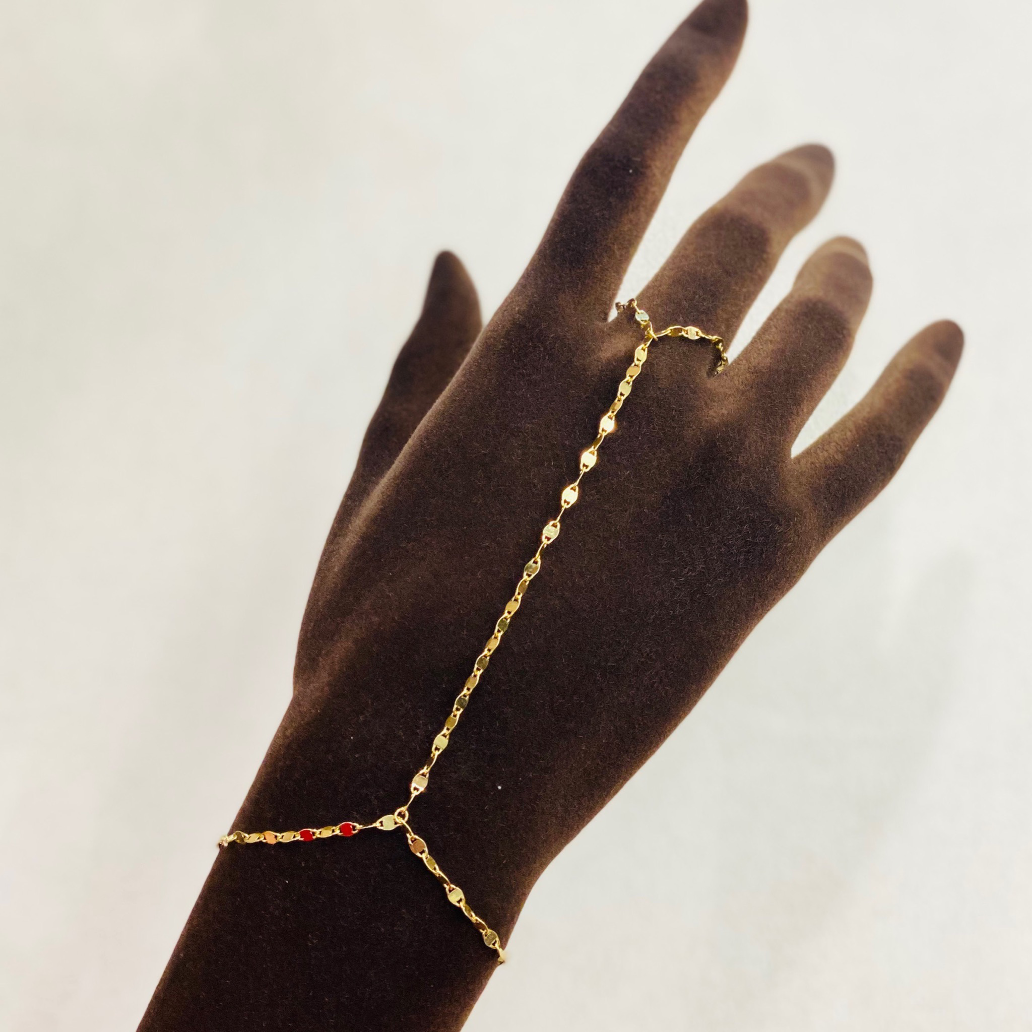 Baciamano specchiato